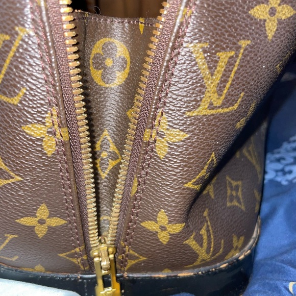 Authentic vintage LV - Picture 12 of 16